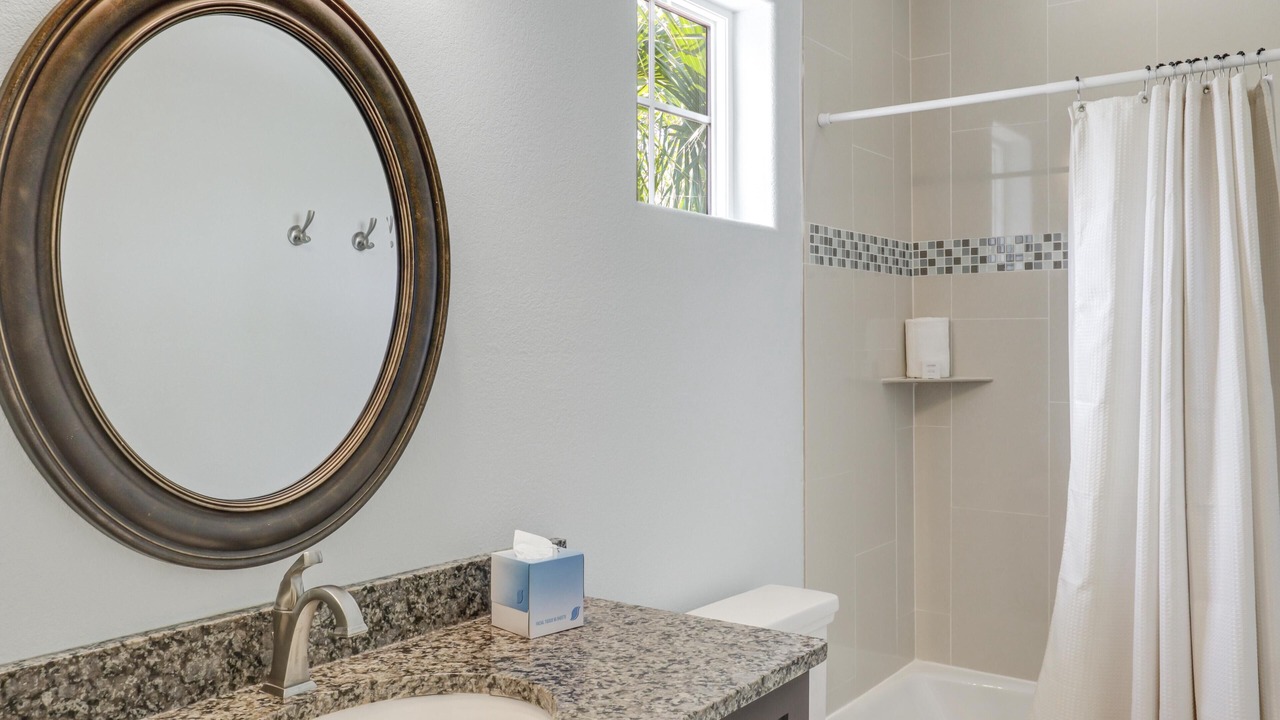 Photo of Bathroom in Villa Lago