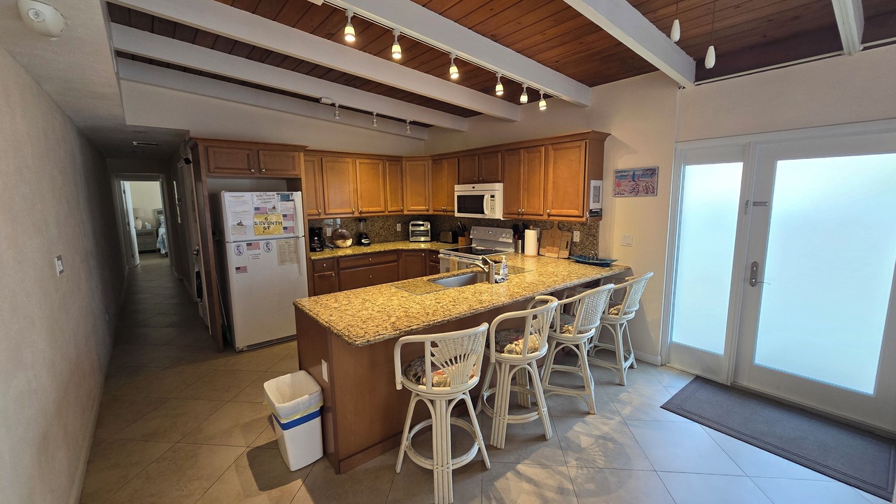 Photo of Kitchen in Key Colony Beach