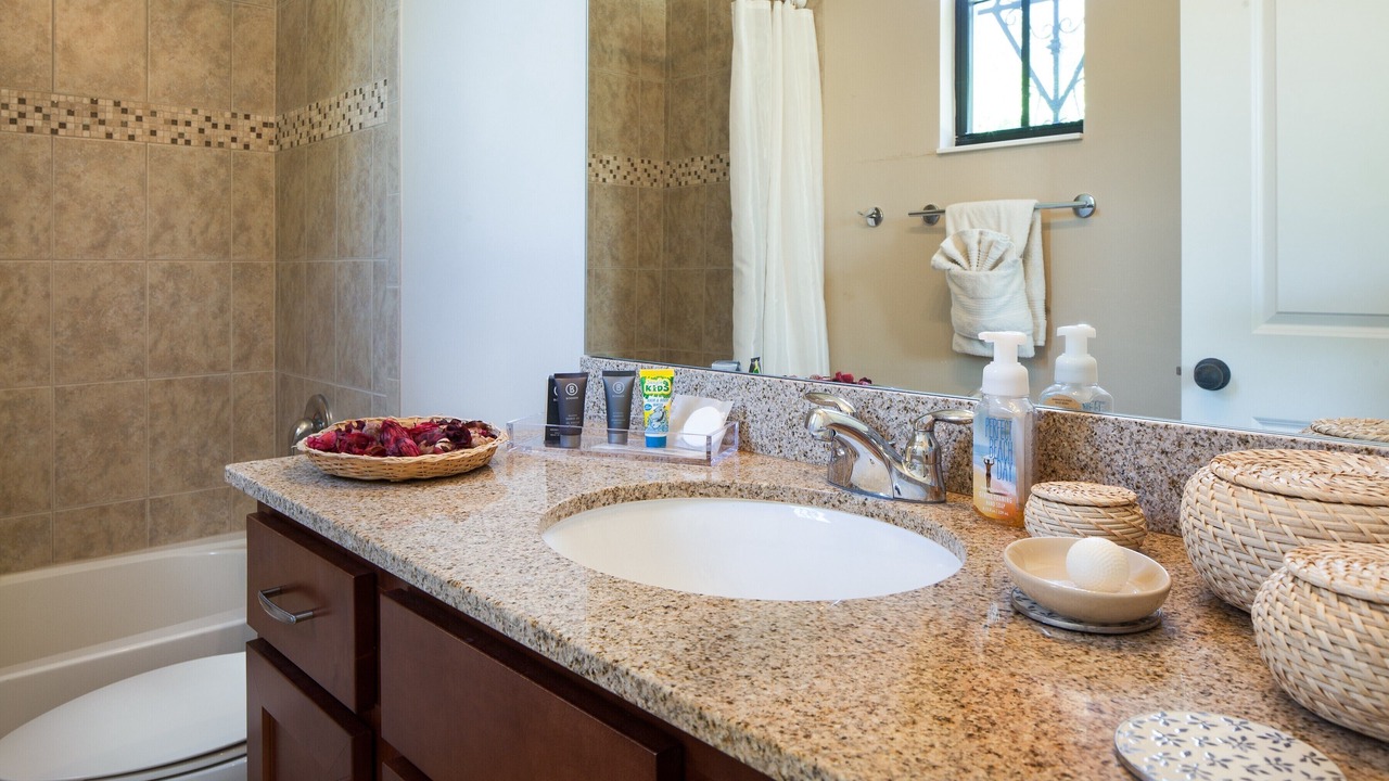 Photo of Bathroom in Naples