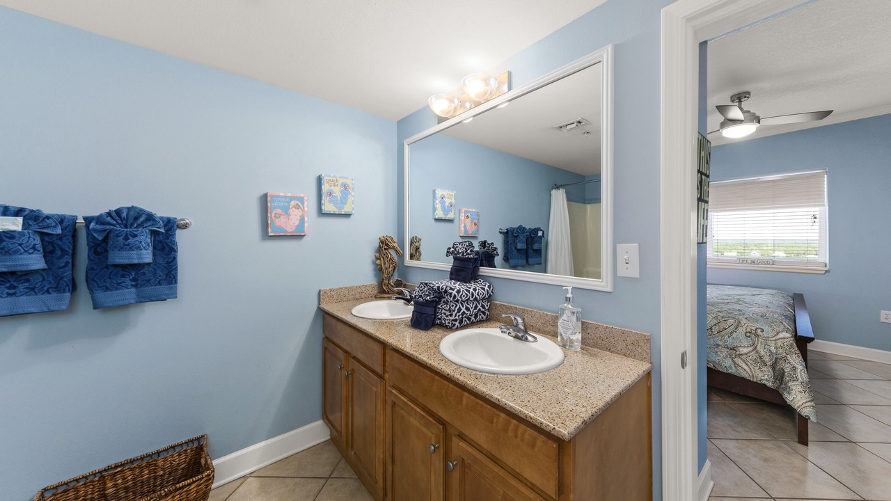 Photo of Bathroom in Gulf Shores