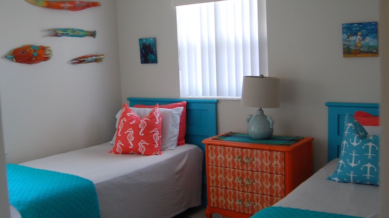 Photo of Bedroom in Surfside Estates