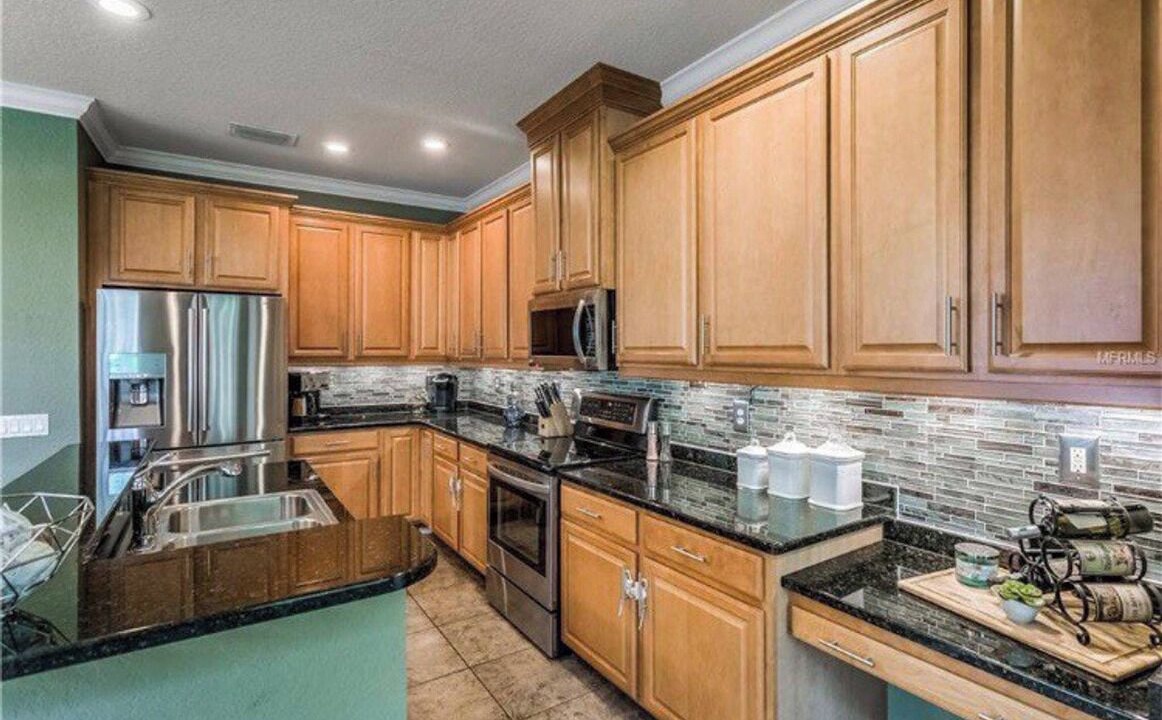 Photo of Kitchen in Courier City - Oscawana