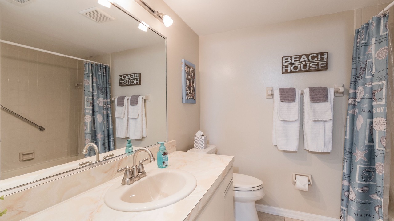 Photo of Bathroom in Cocoa Beach