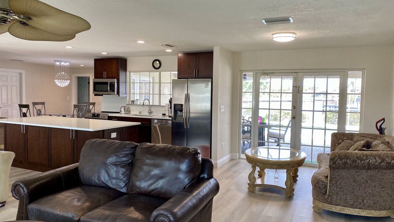 Photo of Livingroom in Caloosahatchee