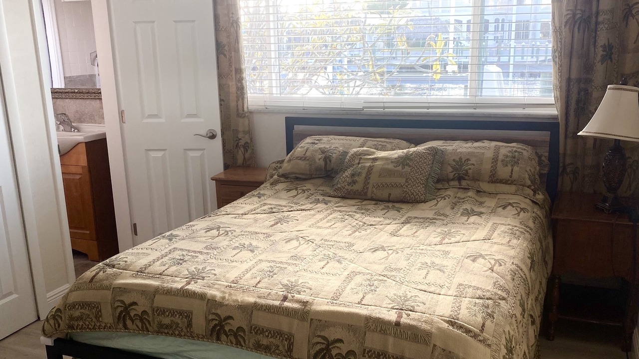 Photo of Bedroom in Caloosahatchee