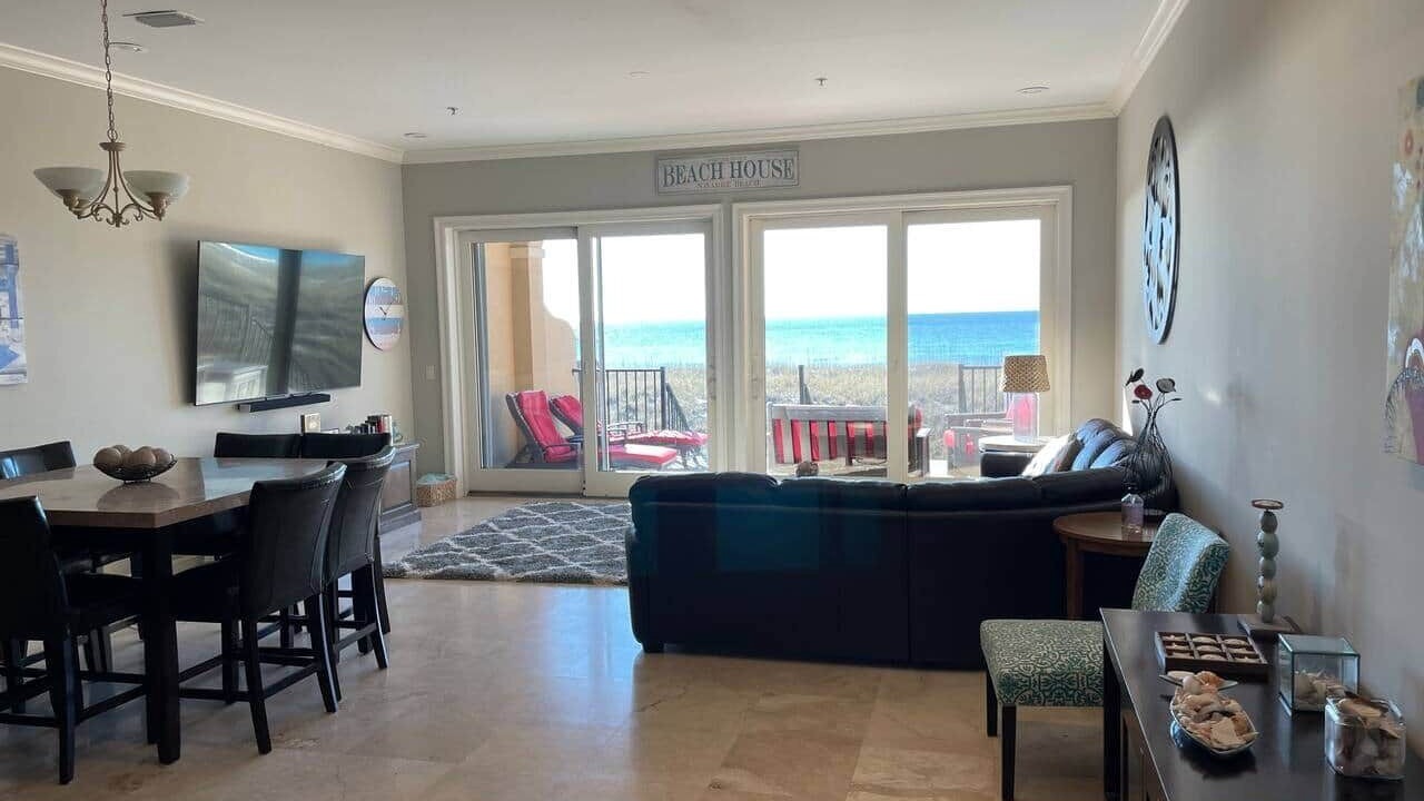 Photo of Livingroom in Navarre Beach