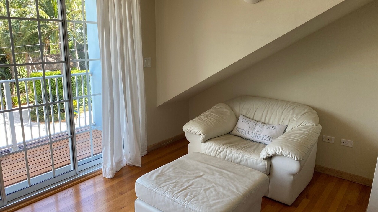 Photo of Livingroom in Islamorada