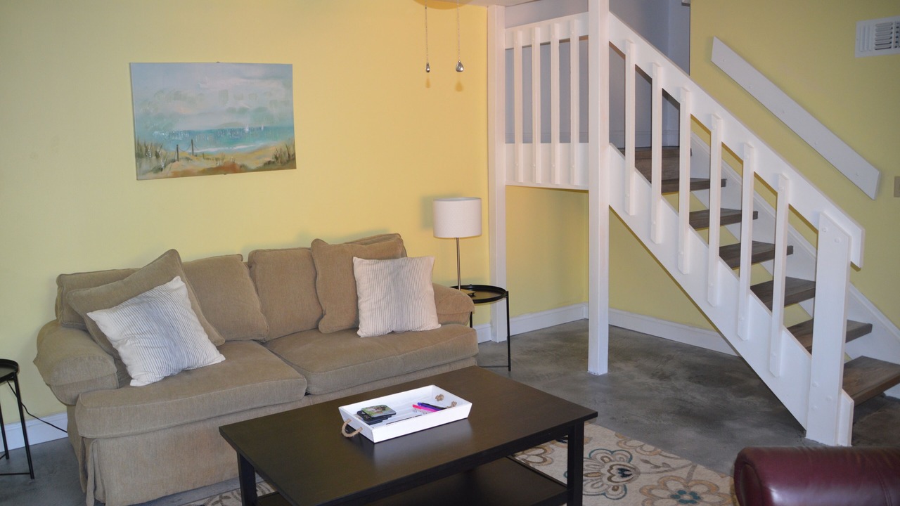 Photo of Livingroom in Ocean Woods
