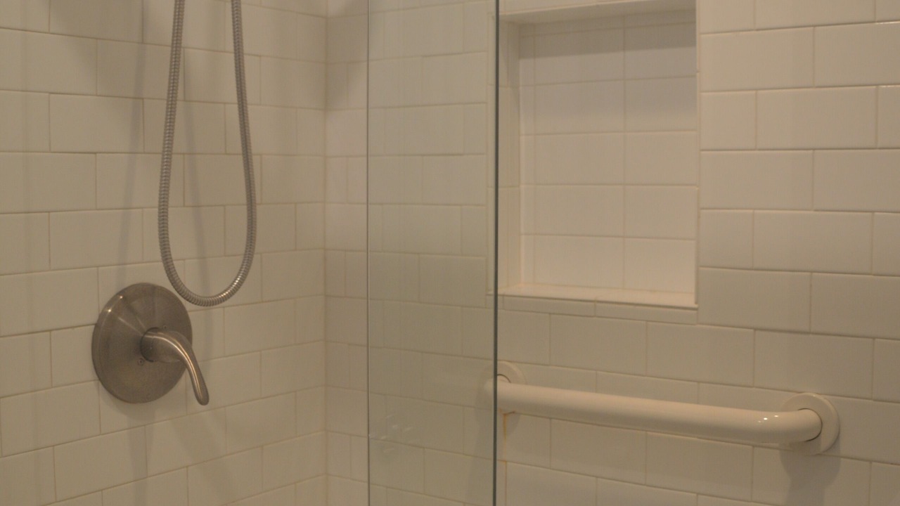 Photo of Bathroom in Ocean Woods