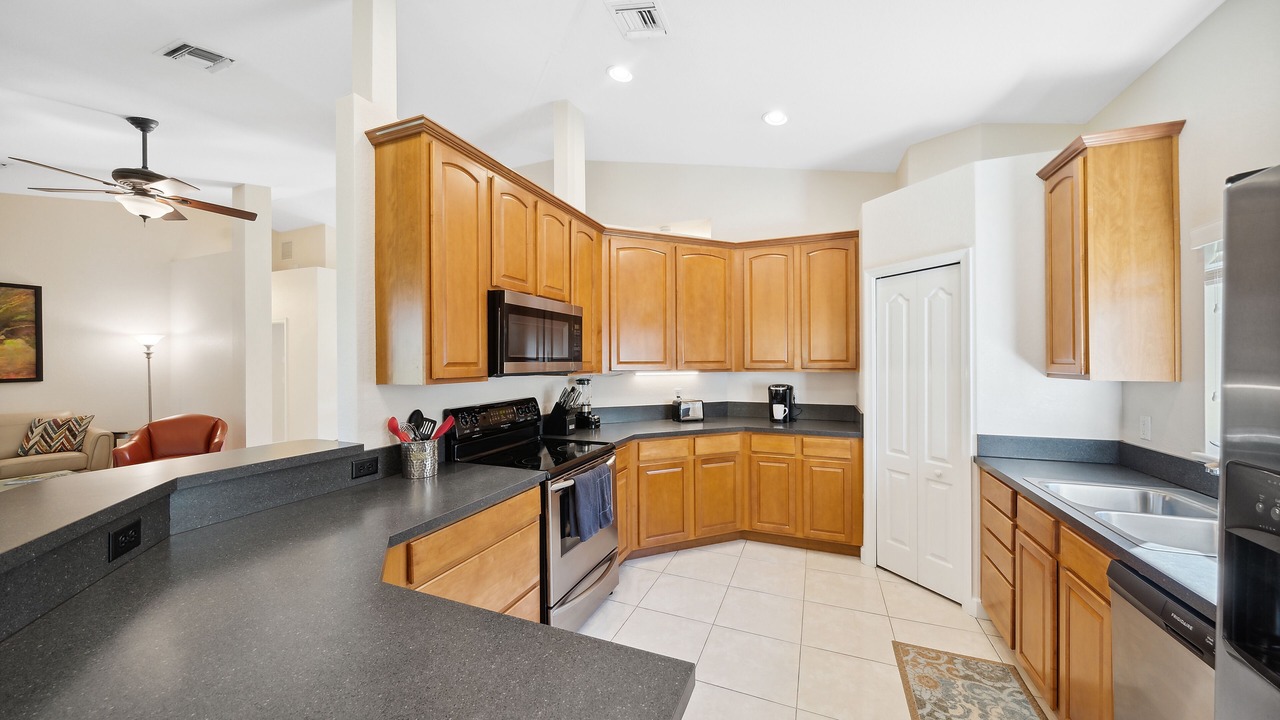 Photo of Kitchen in White City