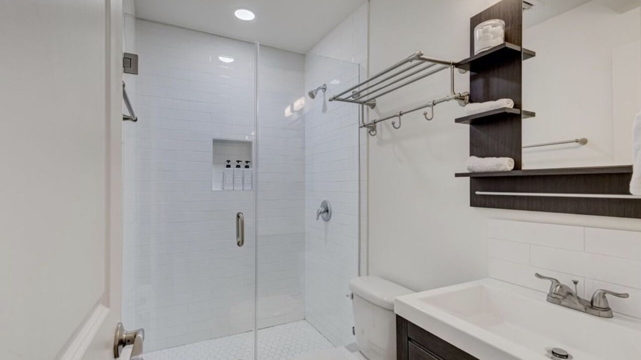 Photo of Bathroom in Mango Groves