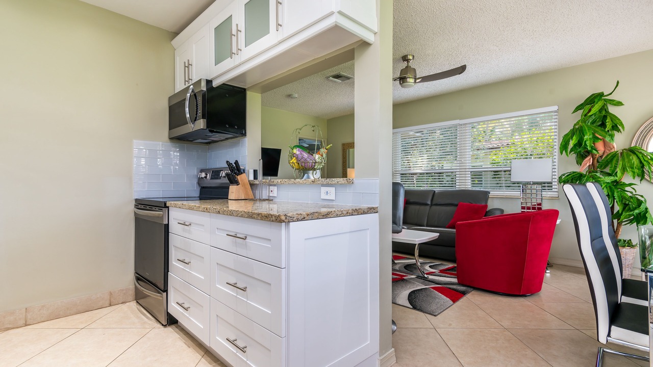 Photo of Kitchen in Hillsboro Beach
