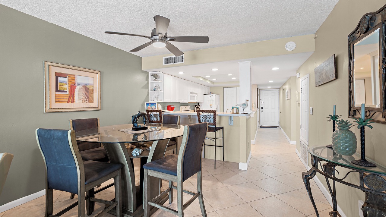 Photo of Livingroom in Indian Harbour Beach