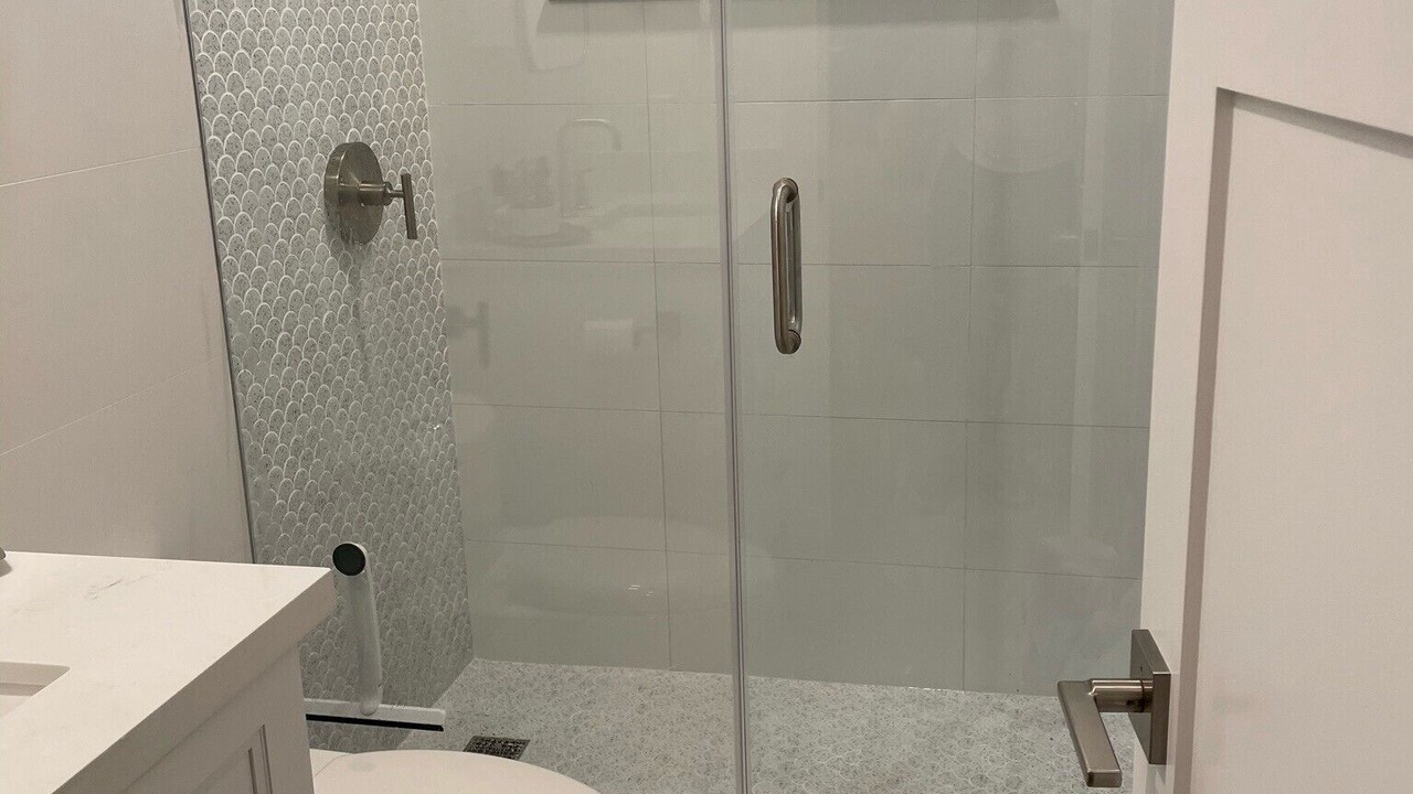 Photo of Bathroom in Indian Waterways