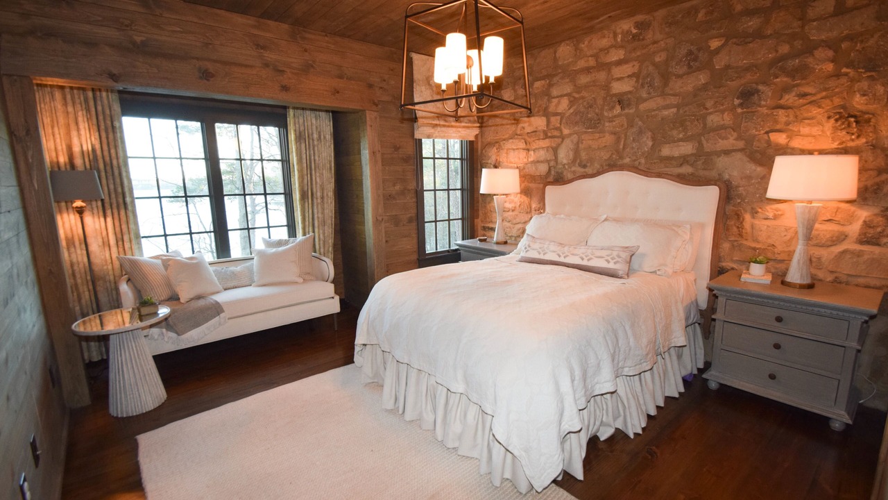 Photo of Bedroom in Crane Hill