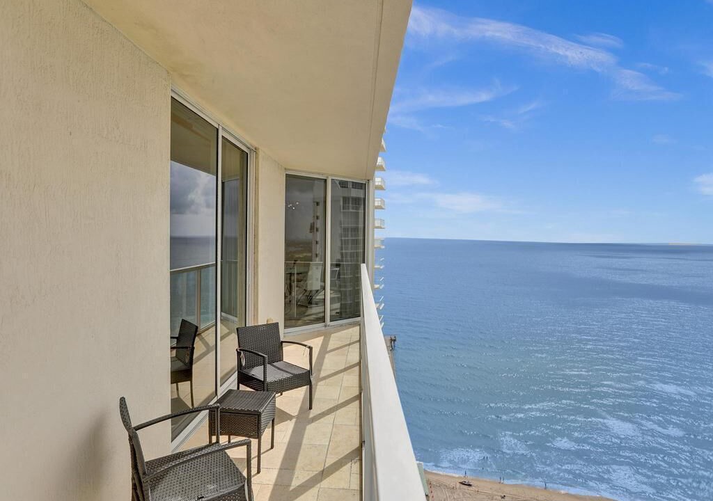 Photo of Outdoor in Sunny Isles Beach