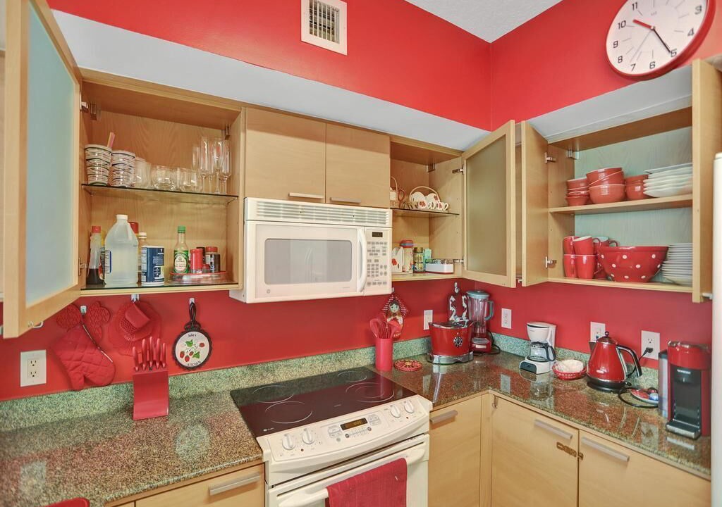 Photo of Kitchen in Sunny Isles Beach