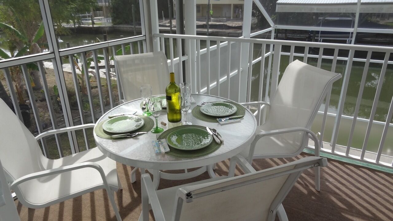 Photo of Outdoor in Mid Island