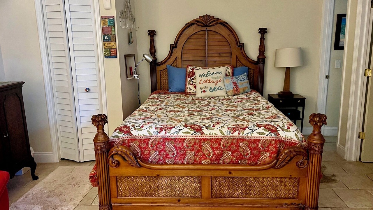 Photo of Bedroom in Stuart