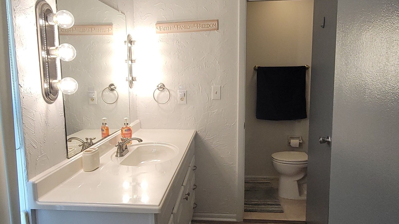 Photo of Bathroom in Lochmoor Waterway Estates