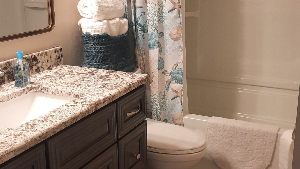 Photo of Bathroom in Iona