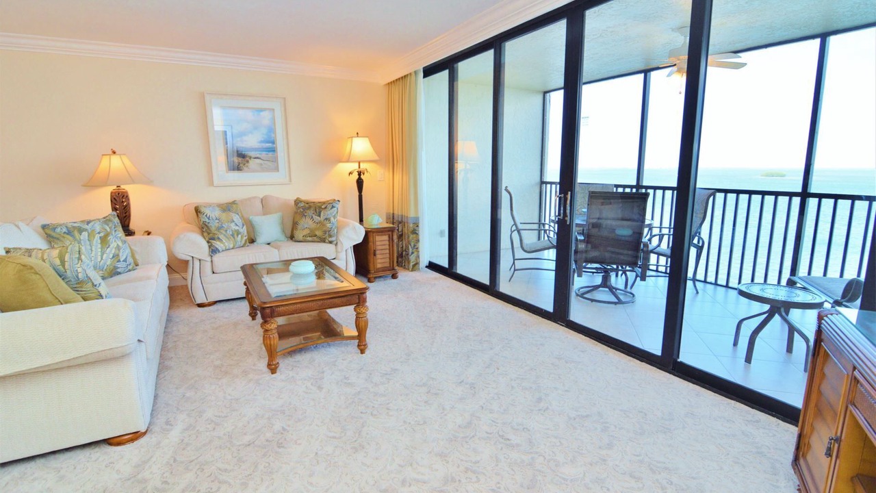 Photo of Livingroom in Punta Rassa