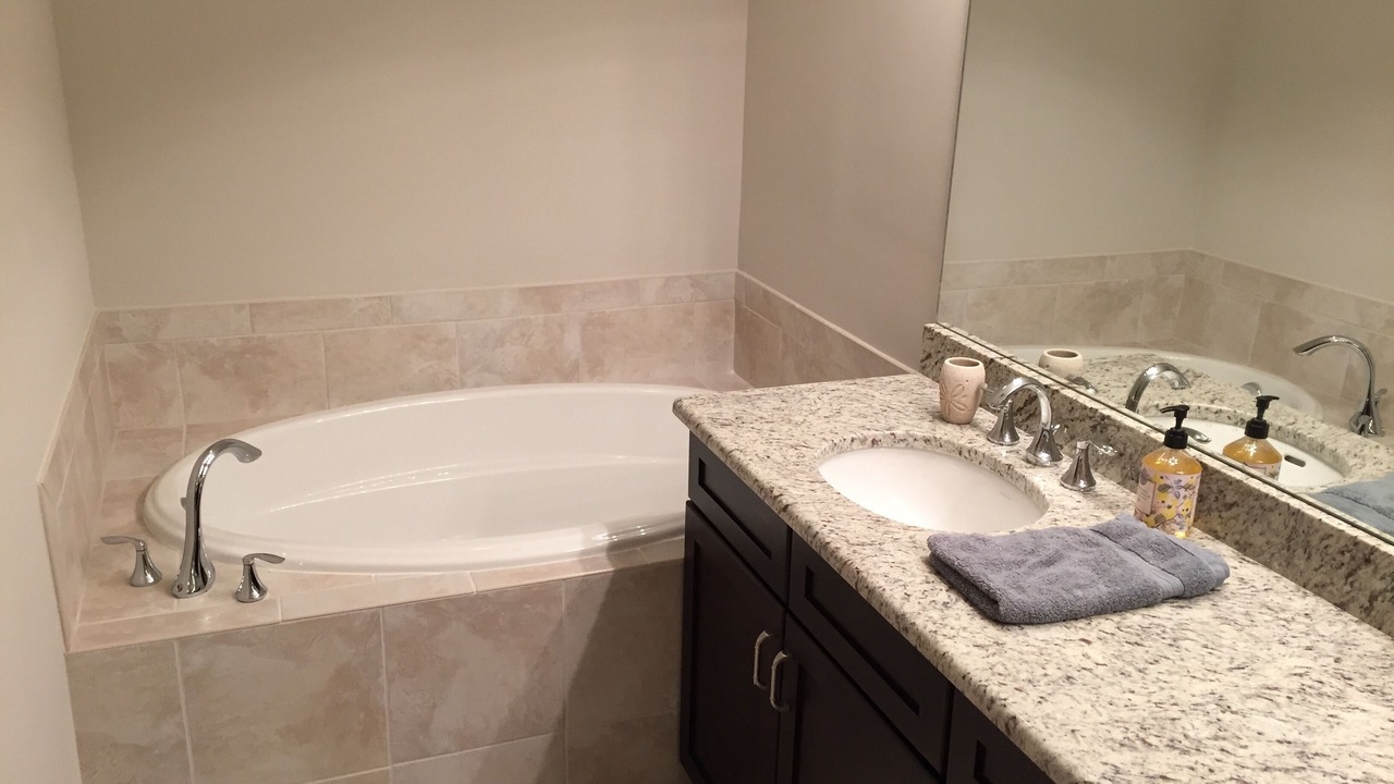 Photo of Bathroom in Ole