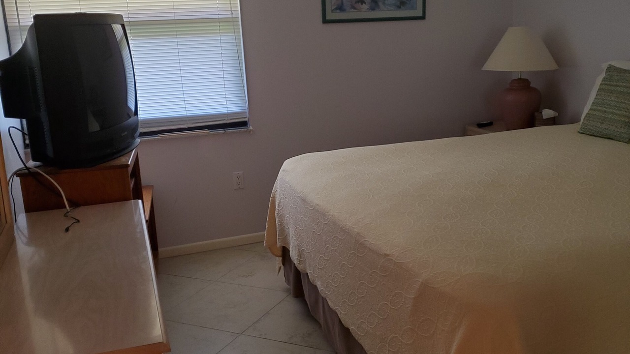 Photo of Bedroom in Hammock Bay
