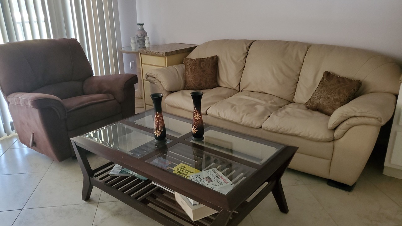 Photo of Livingroom in Hammock Bay