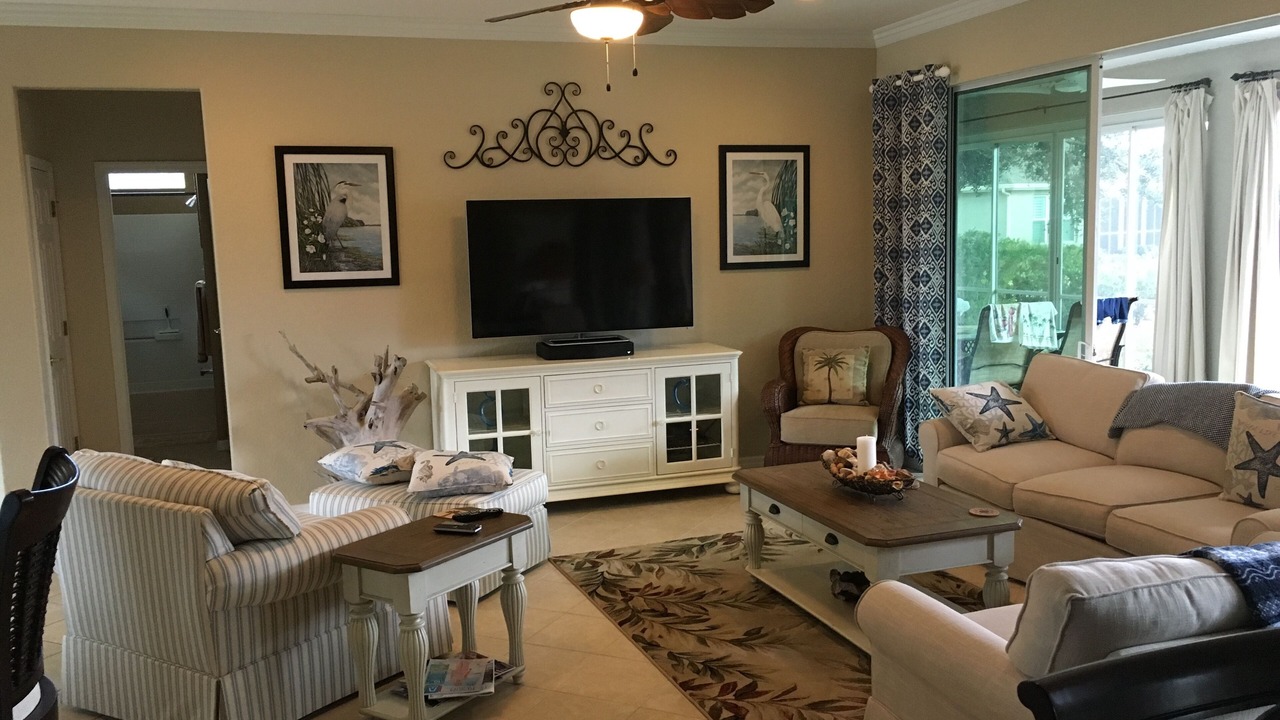 Photo of Bedroom in Candler