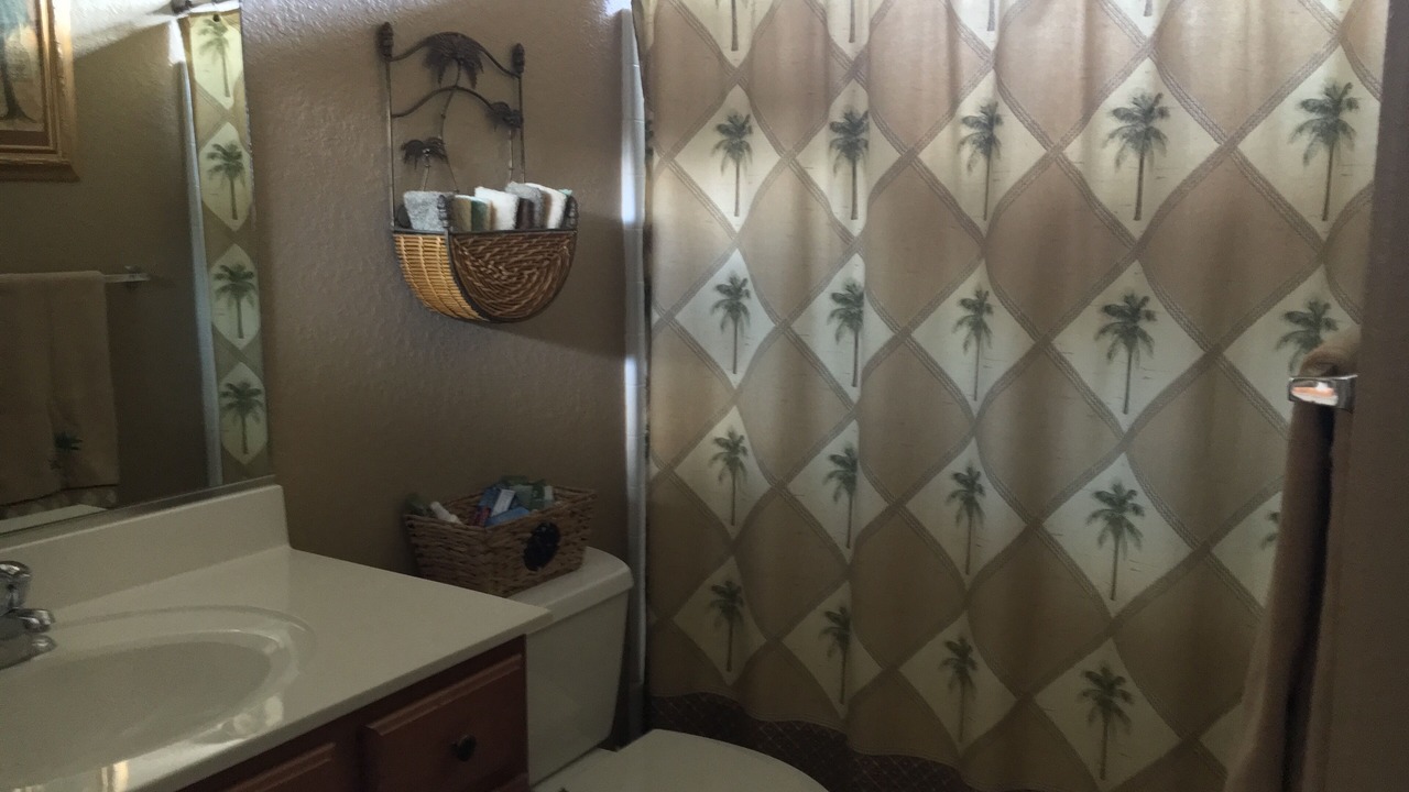 Photo of Bathroom in Candler