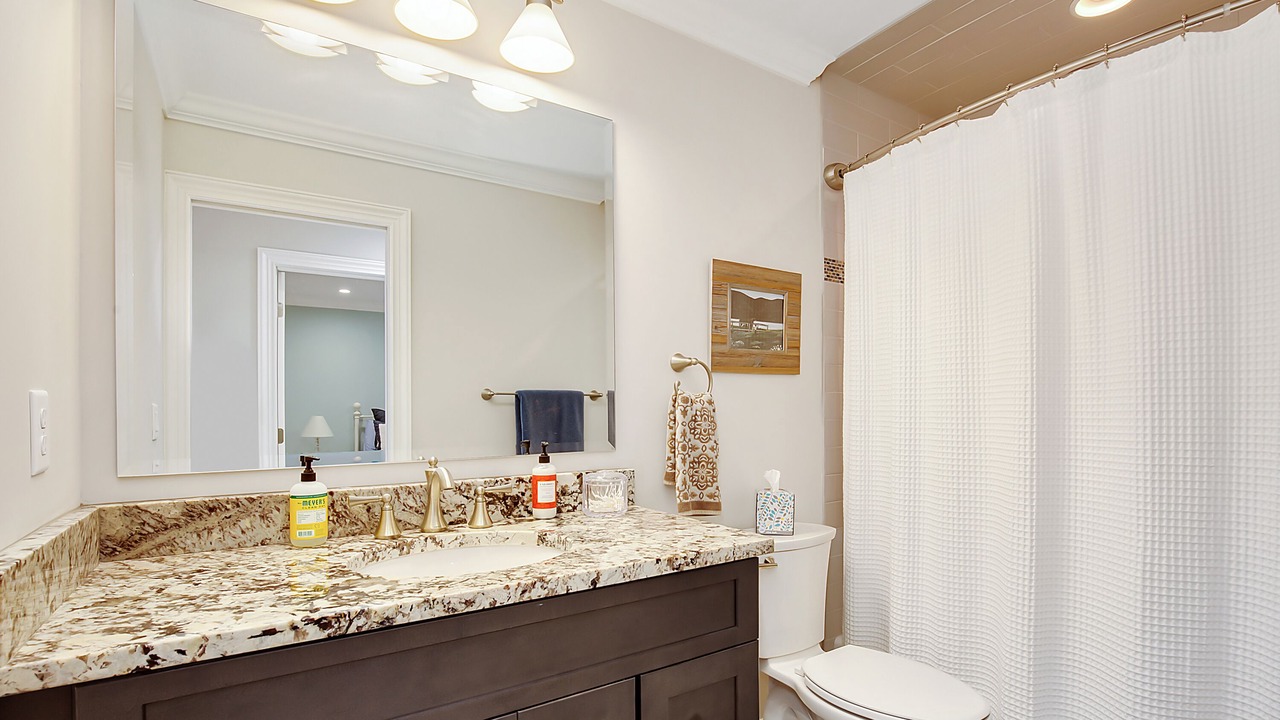 Photo of Bathroom in Sawgrass