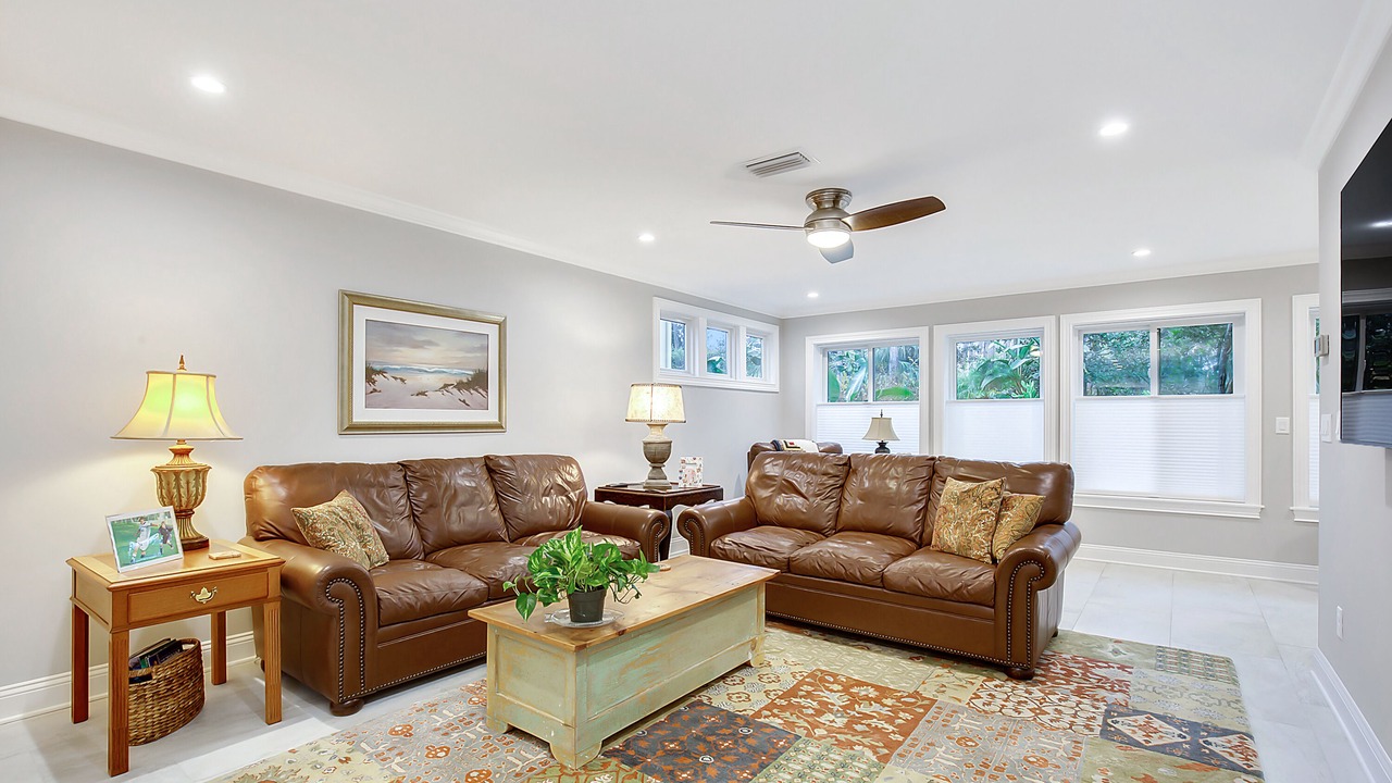 Photo of Livingroom in Sawgrass