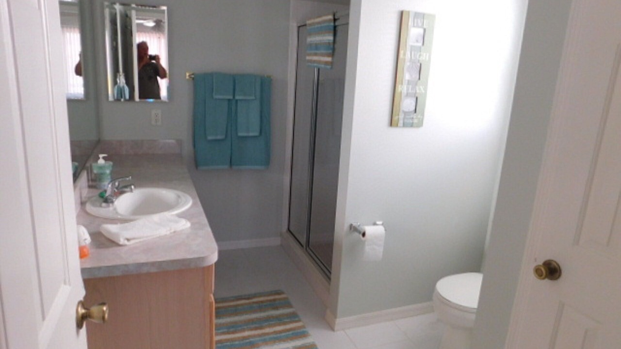 Photo of Bathroom in Glenbrook
