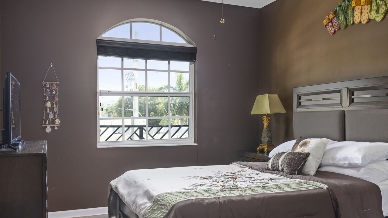 Photo of Bedroom in Pineapple Grove Arts District