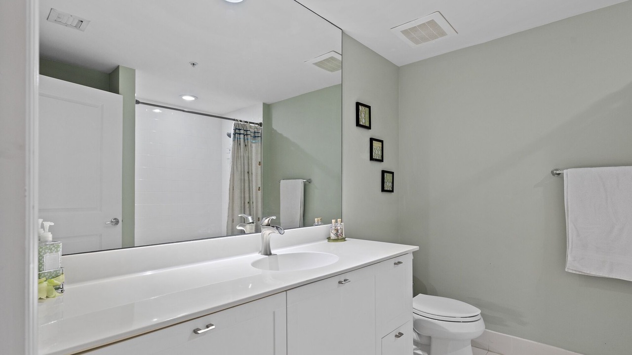 Photo of Bathroom in Pineapple Grove Arts District