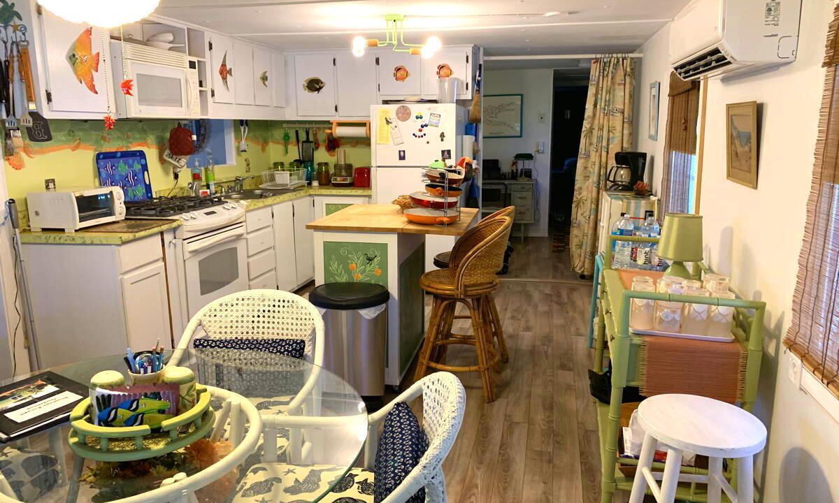 Photo of Kitchen in Pine Island Center
