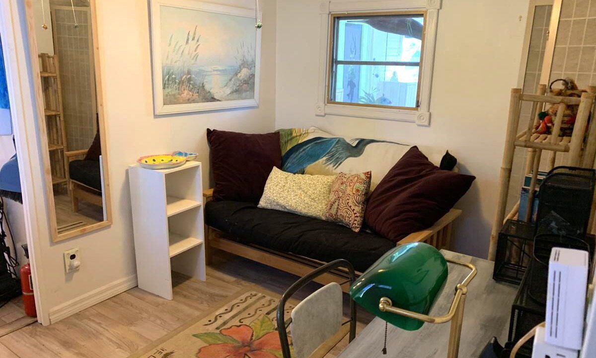 Photo of Livingroom in Pine Island Center