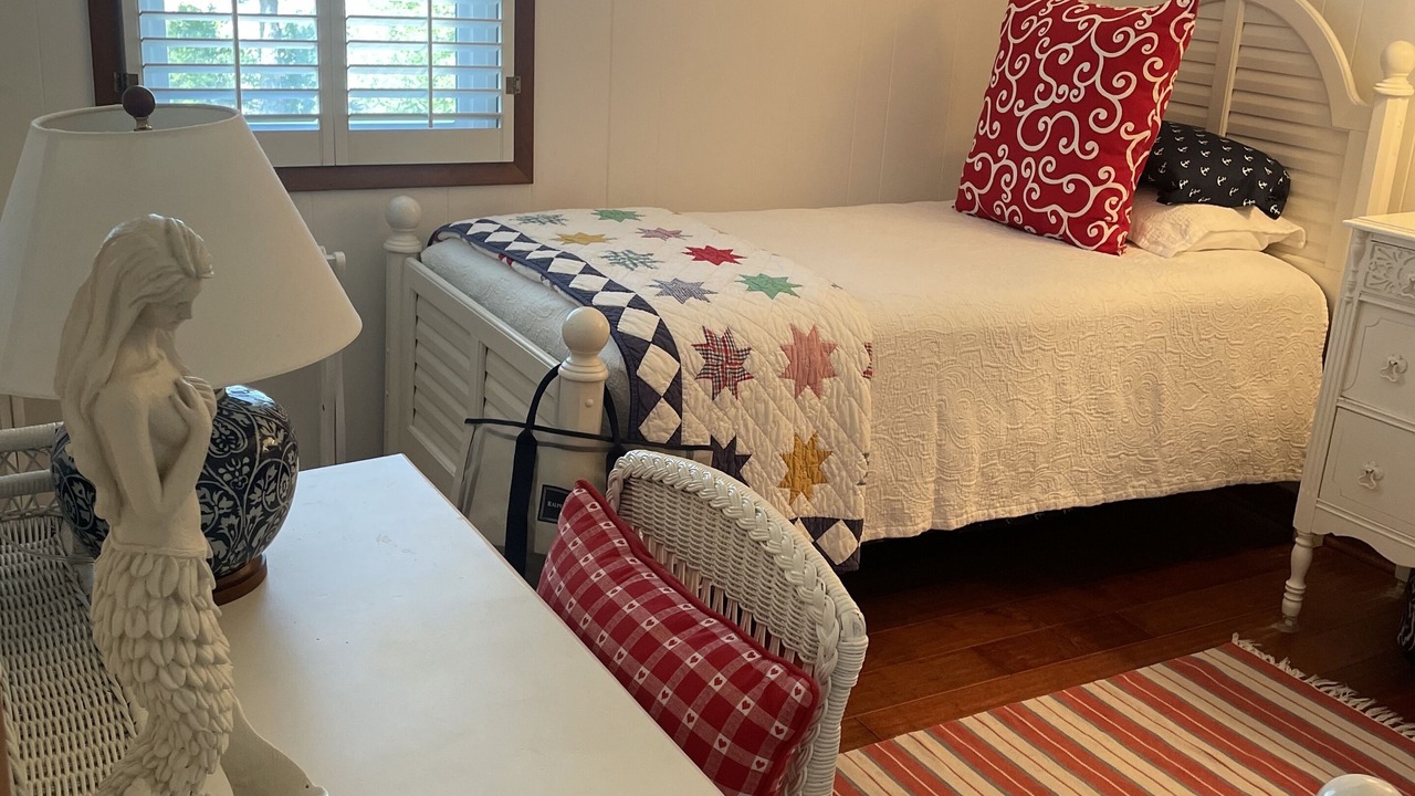 Photo of Bedroom in Alligator Point