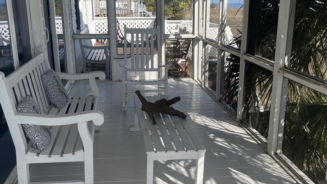Photo of Patio Balcony in Alligator Point