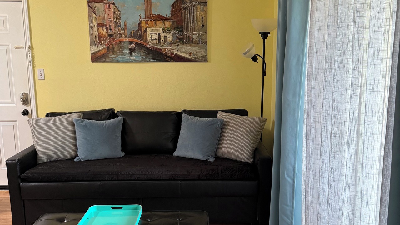 Photo of Livingroom in Clearwater