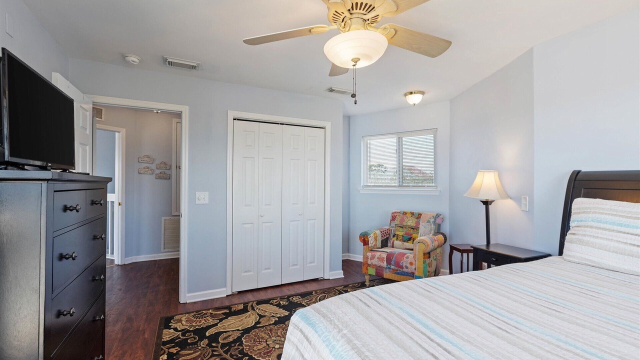 Photo of Bedroom in Alligator Point