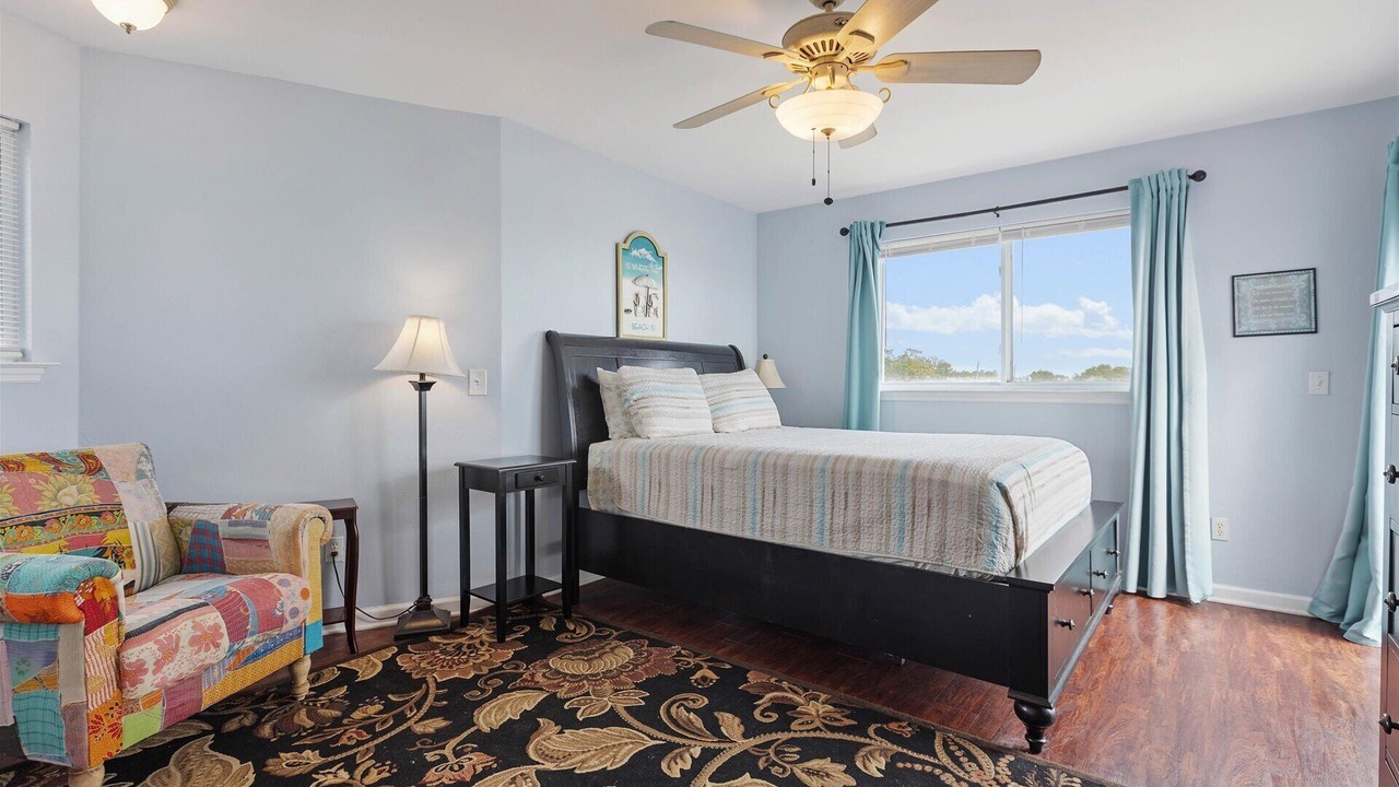 Photo of Bedroom in Alligator Point