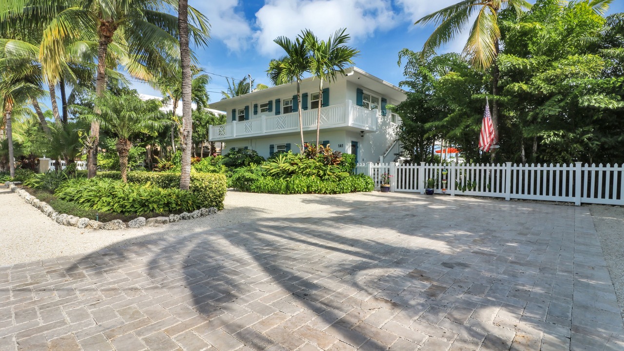 Photo of Outdoor in Venetian Shores