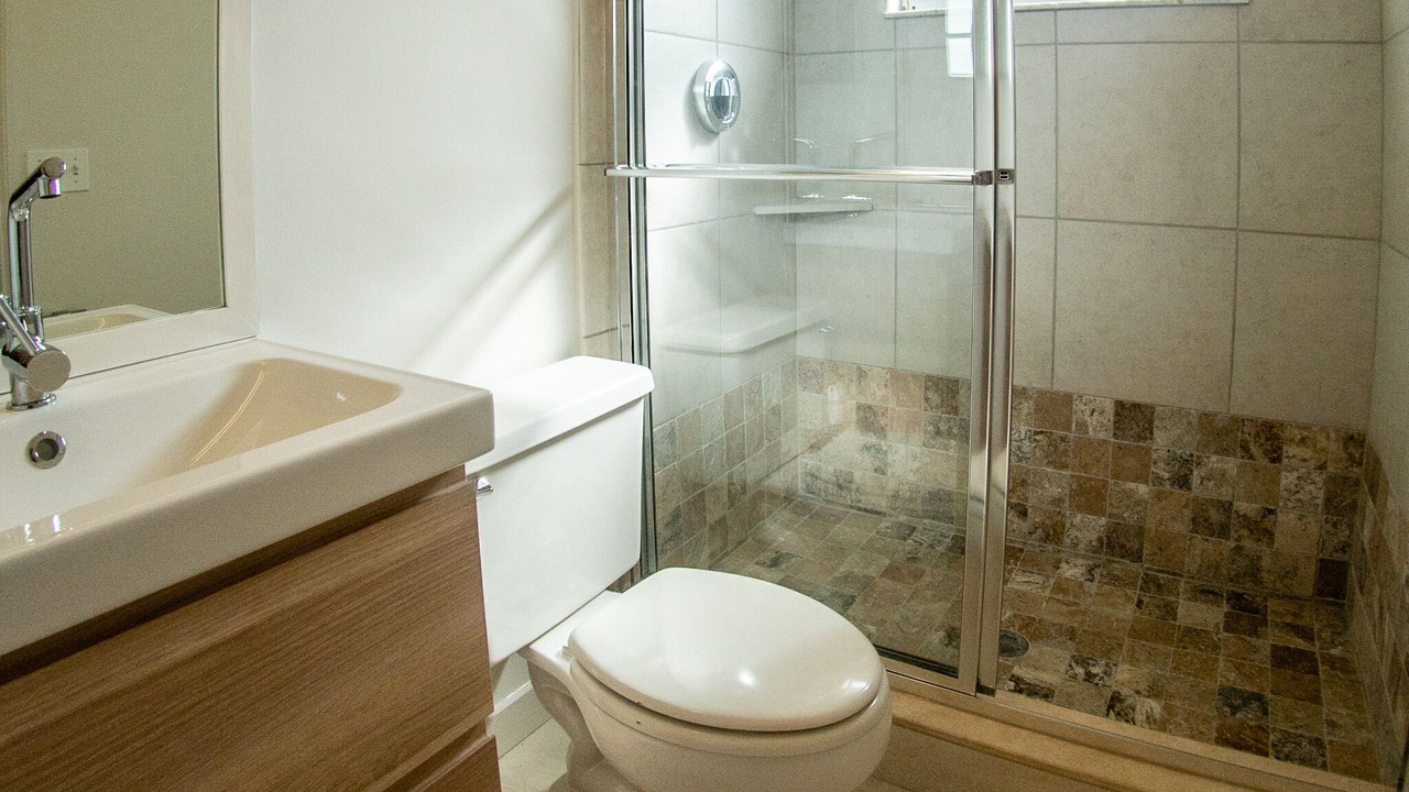 Photo of Bathroom in Central Naples