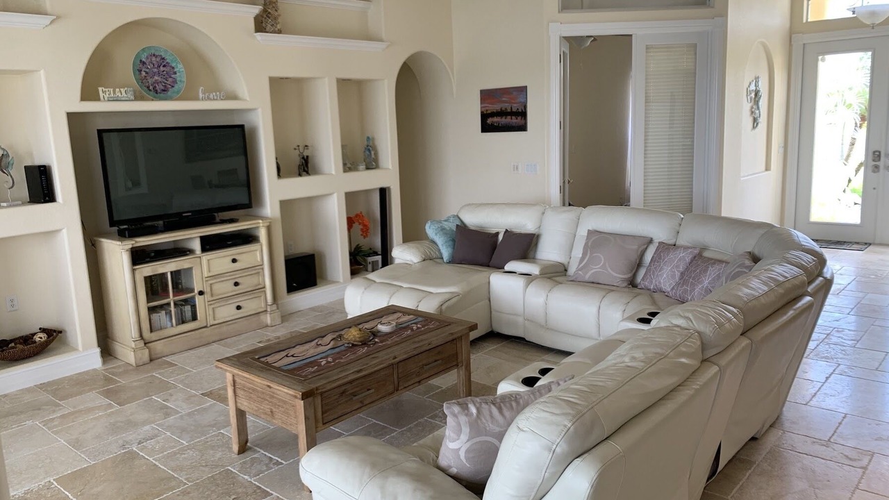 Photo of Livingroom in Mariner