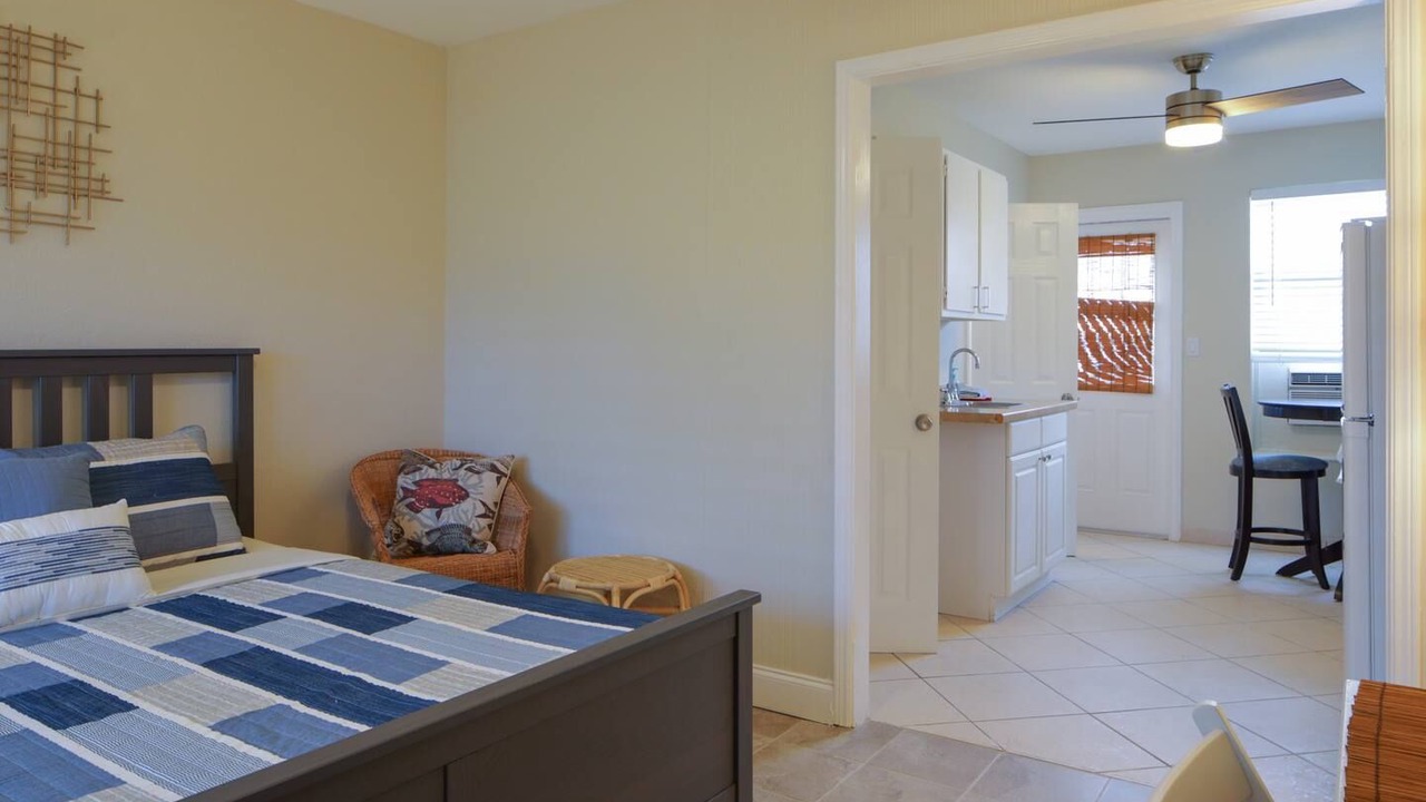 Photo of Bedroom in Royal Poinciana