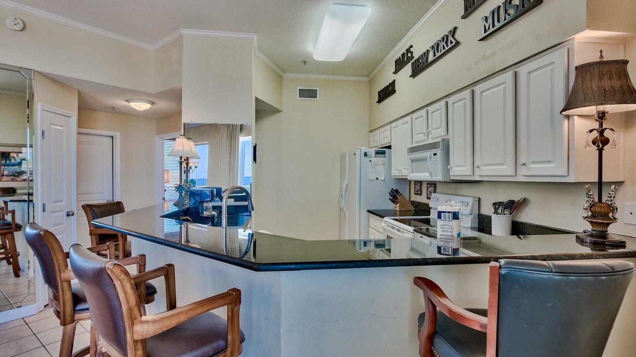 Photo of Others in Avalon Beach Estates