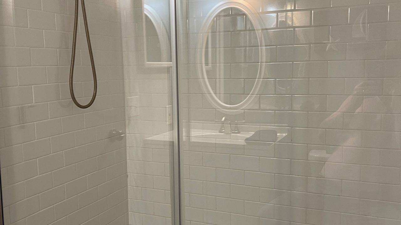 Photo of Bathroom in Golden Beach