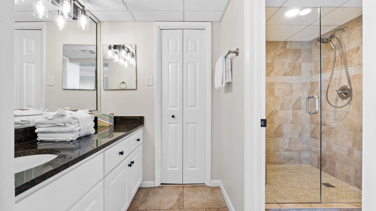 Photo of Bathroom in Thomas Drive